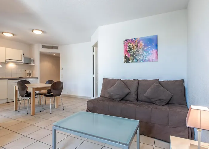 Cheap hotels Vacanceole - Residence Le Crystal